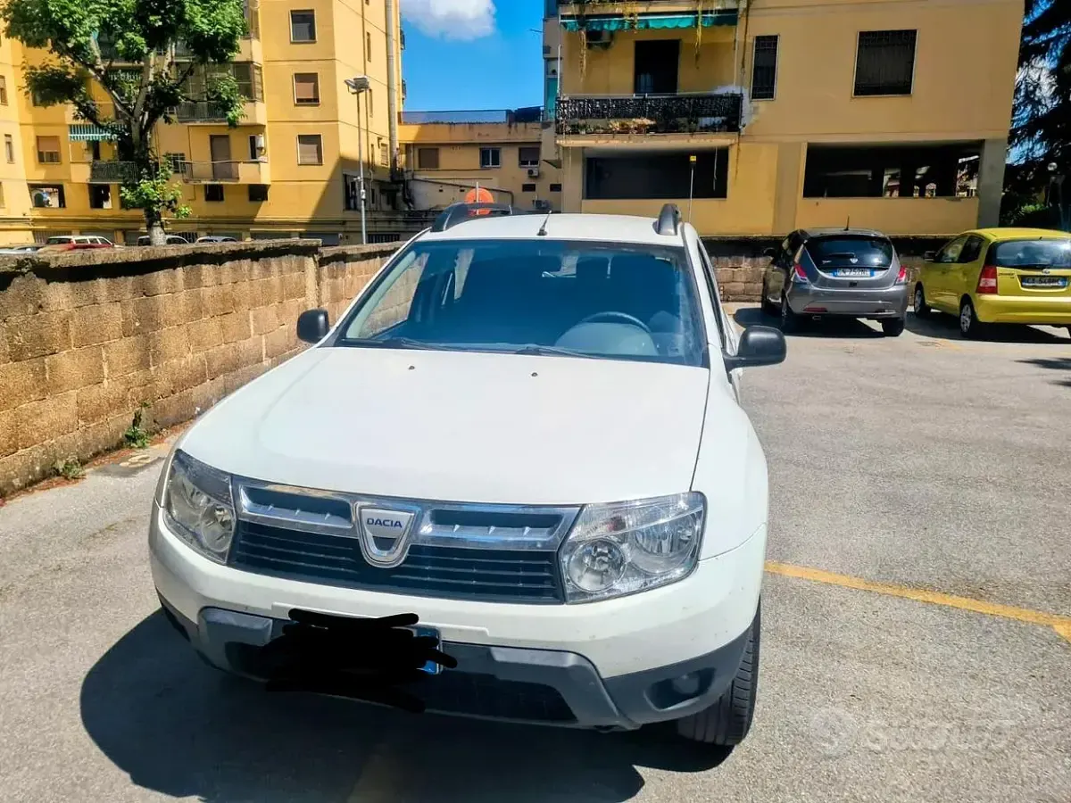 Usata Dacia Duster 110 CV (80 kW) 2011 Bianco SUV