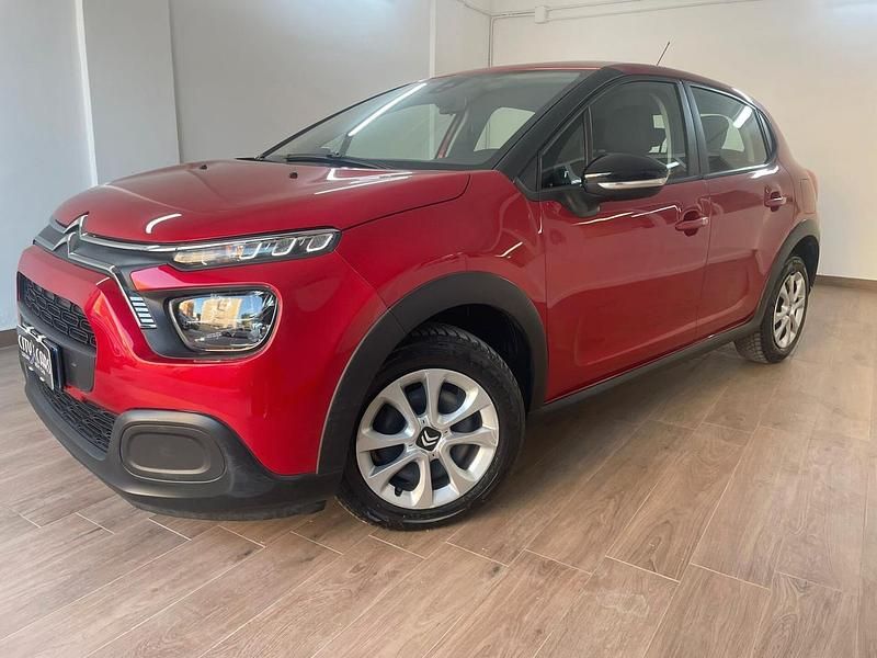 Usata Citroën C3 Feel 102 CV (75 kW) 2022 Rosso Utilitaria