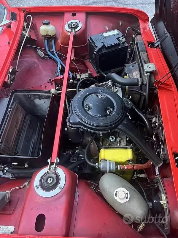 Usata Fiat 128 1970 Rosso Berlina