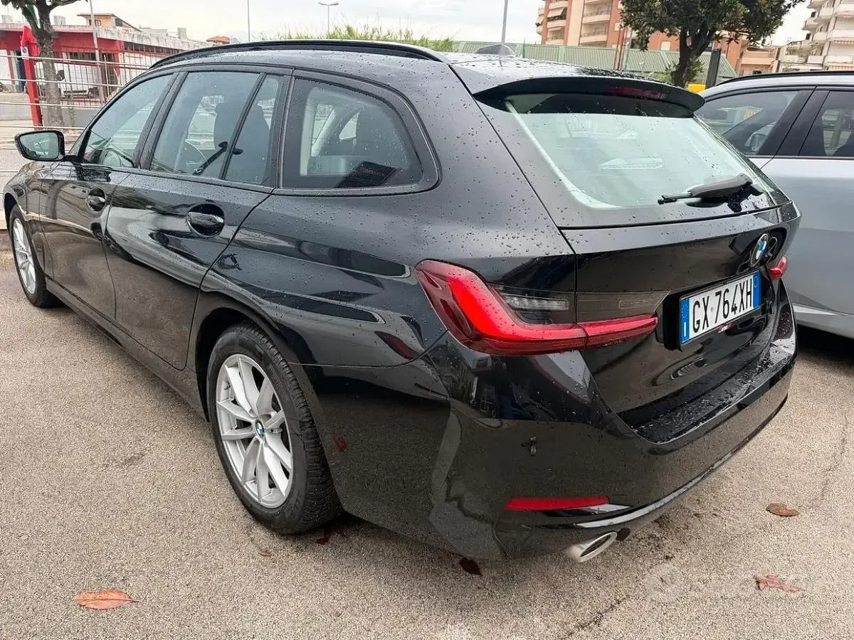 Usata BMW 320 190 CV (139 kW) 2022 Nero Station wagon