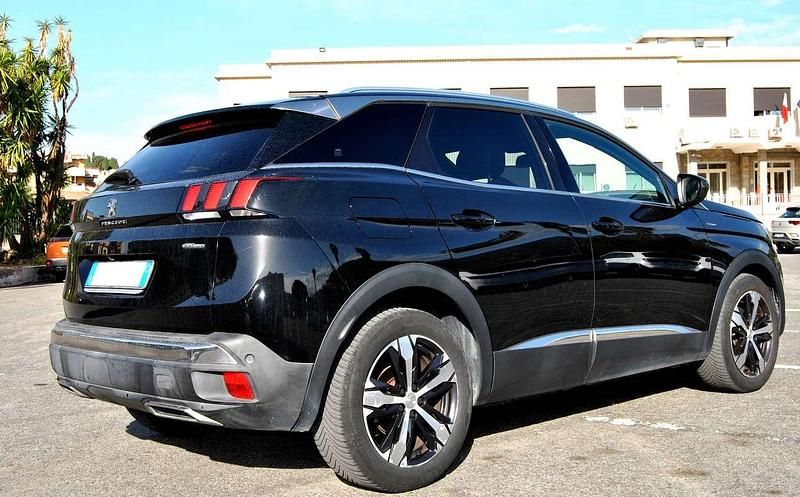 Usata Peugeot 3008 GT-line 120 CV (88 kW) 2018 Nero SUV
