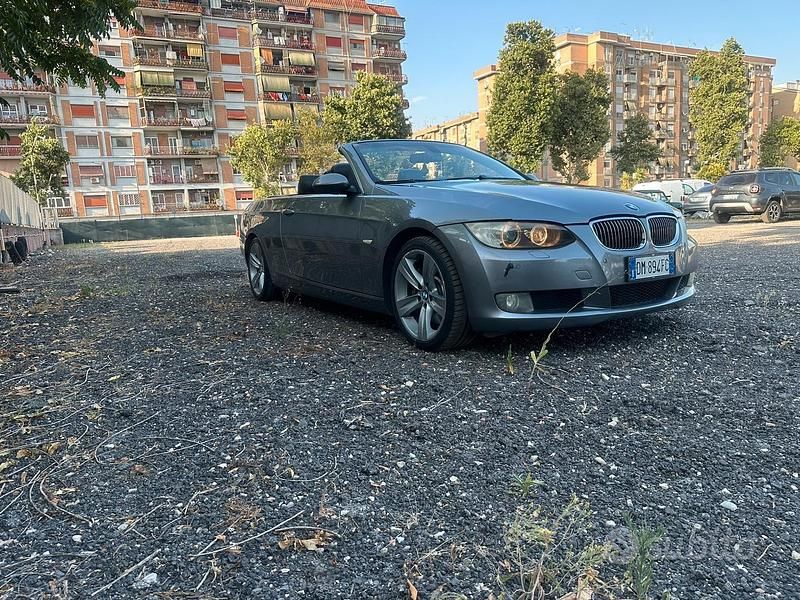 Usata BMW 330 Cabriolet 231 CV (169 kW) 2008 Grigio Cabrio