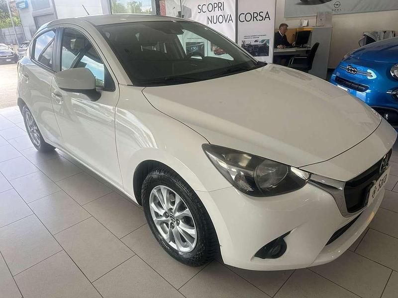 Usata Mazda 2 Exceed 105 CV (77 kW) 2016 Bianco Berlina