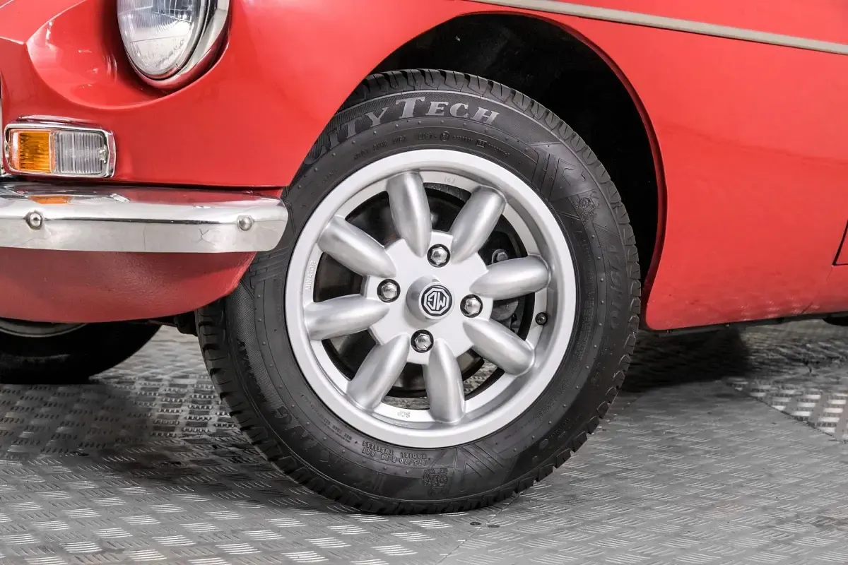 Usata MG B 97 CV (71 kW) 1971 Rosso Cabrio