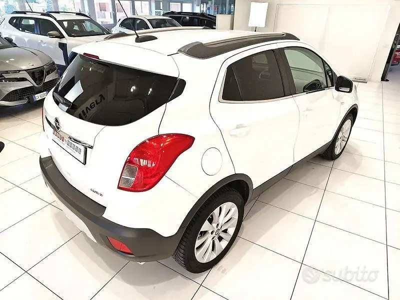 Usata Opel Mokka S 136 CV (100 kW) 2016 Bianco SUV