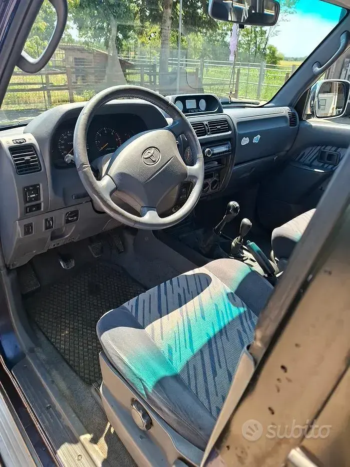 Usata Toyota Land Cruiser 125 CV (91 kW) 1998 Blu SUV