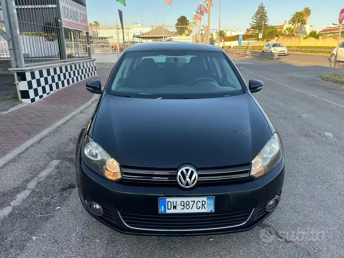 Usata VW Golf VI Highline 102 CV (75 kW) 2009 Nero Utilitaria