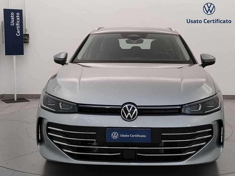 Usata VW Passat Business 204 CV (150 kW) 2025 Marrone Station wagon