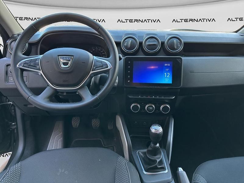 Usata Dacia Duster Prestige 101 CV (74 kW) 2022 Grigio scuro SUV
