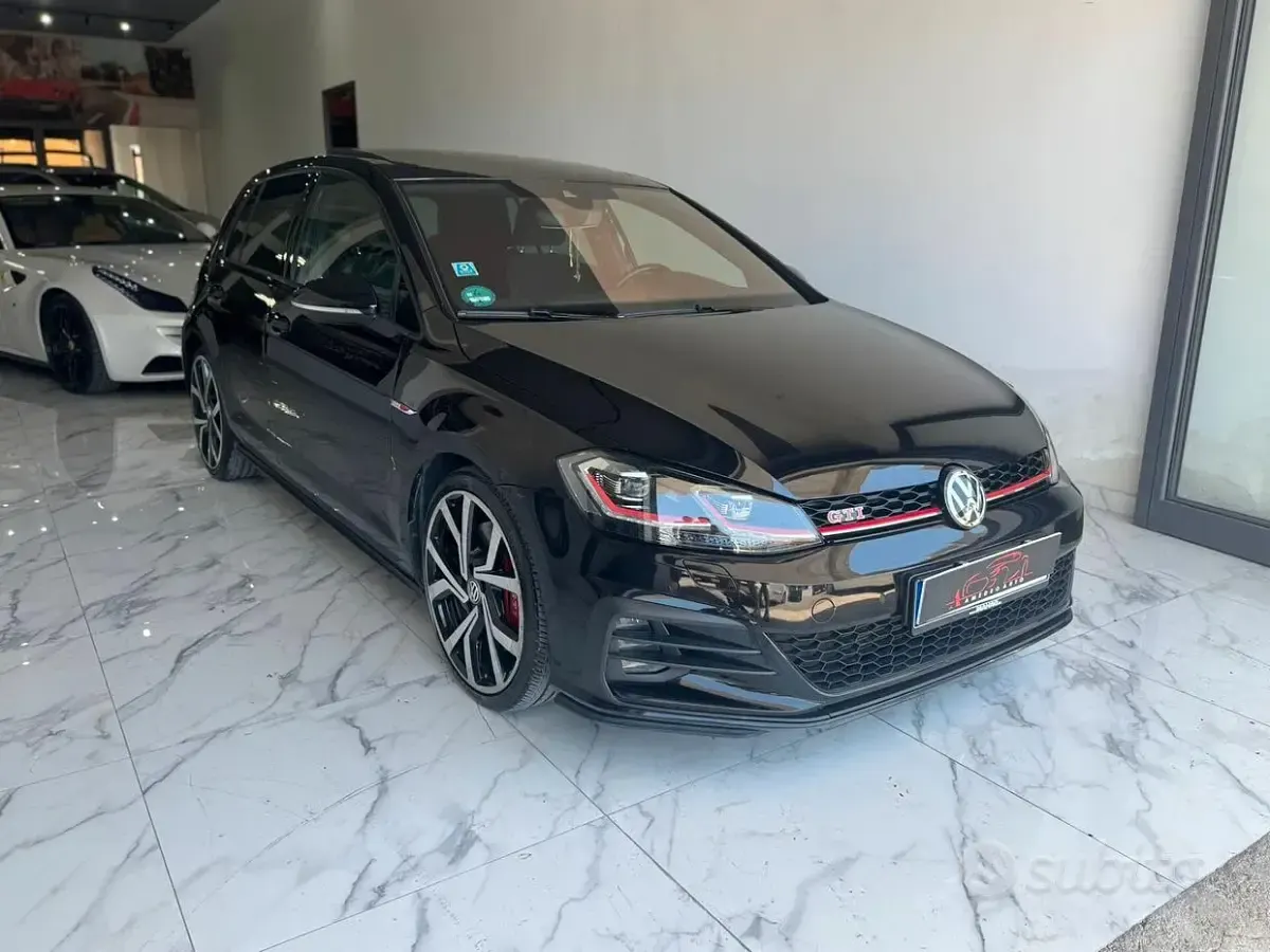 Usata VW Golf VII GTI 245 CV (180 kW) 2017 Nero Berlina