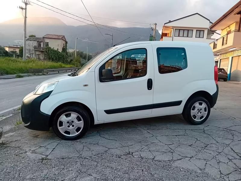 Usata Fiat Fiorino 95 CV (69 kW) 2012 Bianco Monovolume