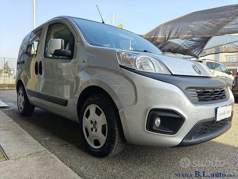 Usata Fiat Qubo Lounge 80 CV (58 kW) 2017 Grigio Monovolume