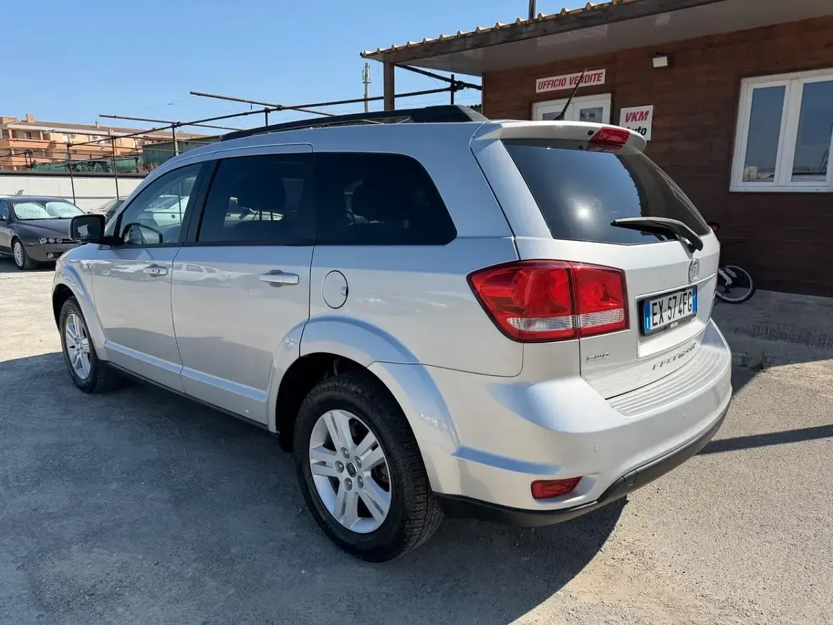 Usata Fiat Freemont 170 CV (125 kW) 2014 Argento SUV