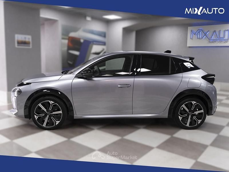 Usata Lancia Ypsilon 110 CV (80 kW) 2025 Grigio Utilitaria