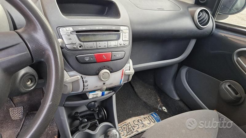 Usata Citroën C1 68 CV (50 kW) 2007 Grigio Utilitaria