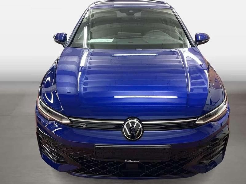 Usata VW Golf VIII R-line 150 CV (110 kW) 2025 Blu/azzurro Utilitaria
