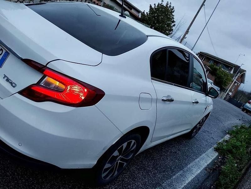 Usata Fiat Tipo Mirror 120 CV (88 kW) 2020 Berlina