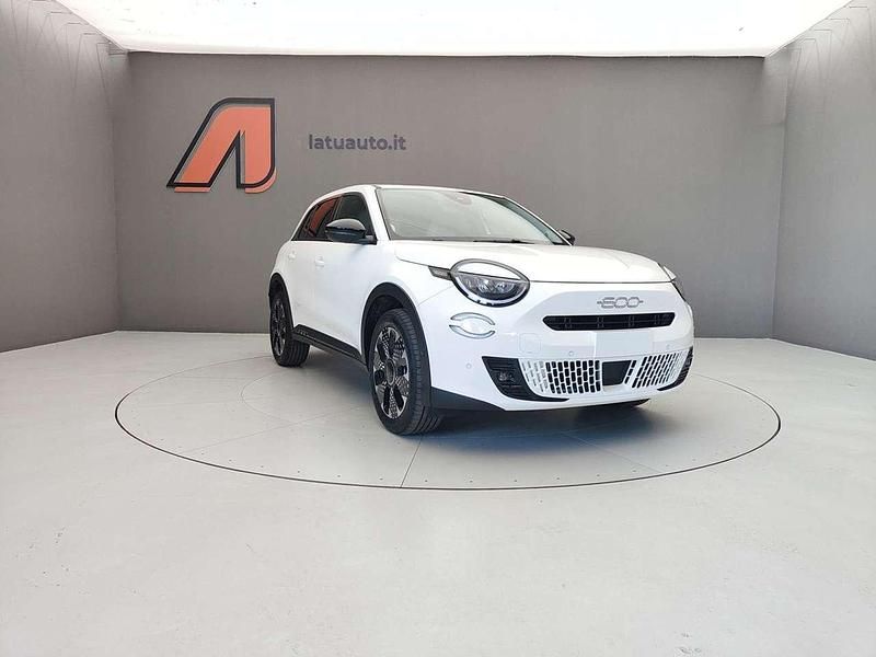 Usata Fiat 600 La Prima 101 CV (74 kW) 2025 Bianco gelato SUV