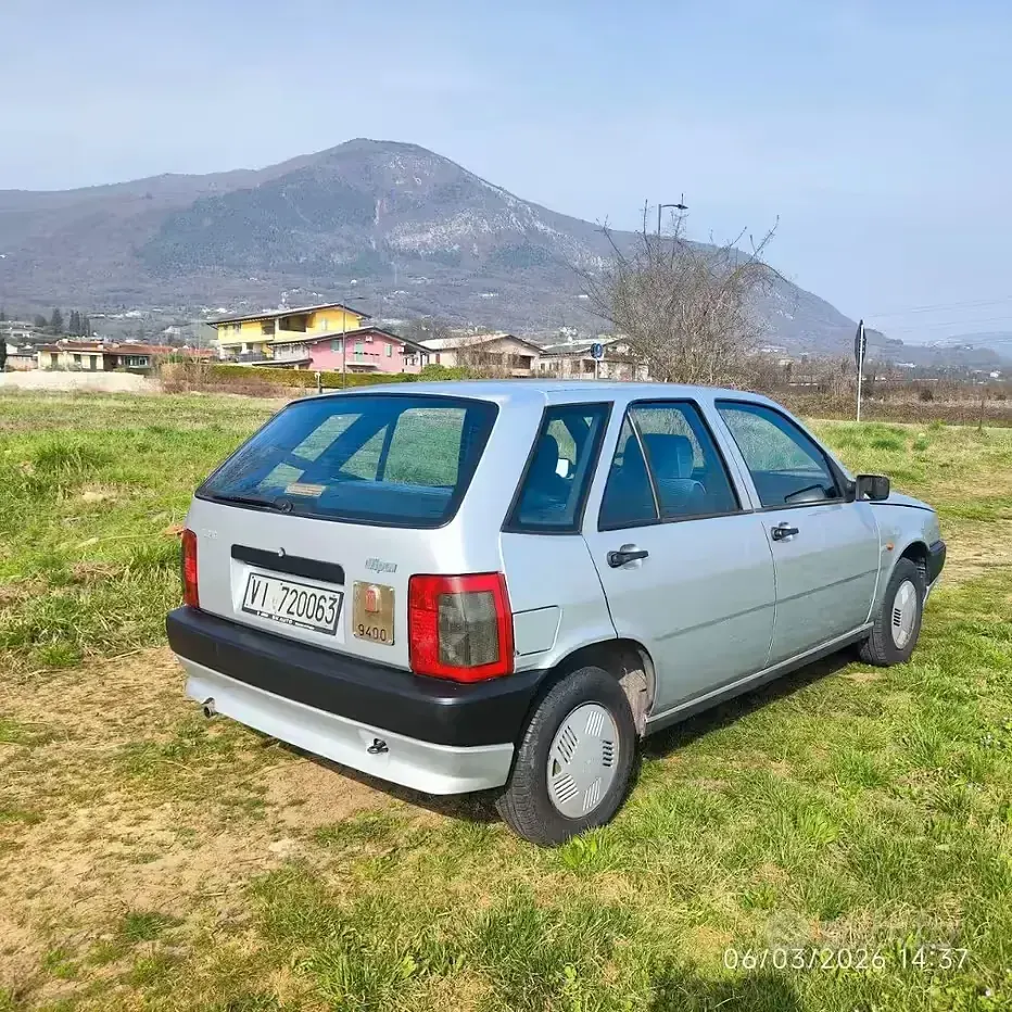 Usata Fiat Tipo 56 CV (41 kW) 1988 Grigio Utilitaria