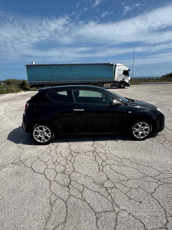 Usata Alfa Romeo MiTo 85 CV (62 kW) 2012 Nero Utilitaria