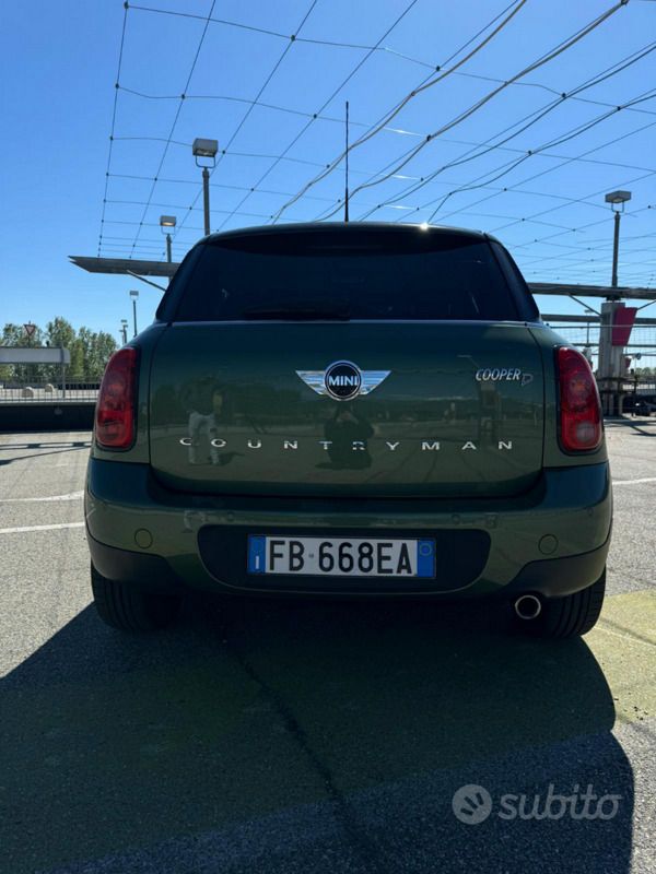 Usata Mini Countryman 111 CV (81 kW) 2015 Verde SUV