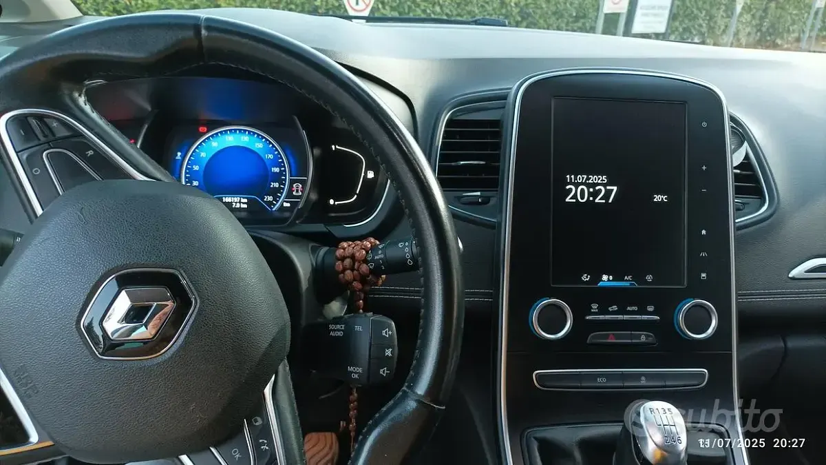 Usata Renault Scénic III 131 CV (96 kW) 2017 Bianco Monovolume