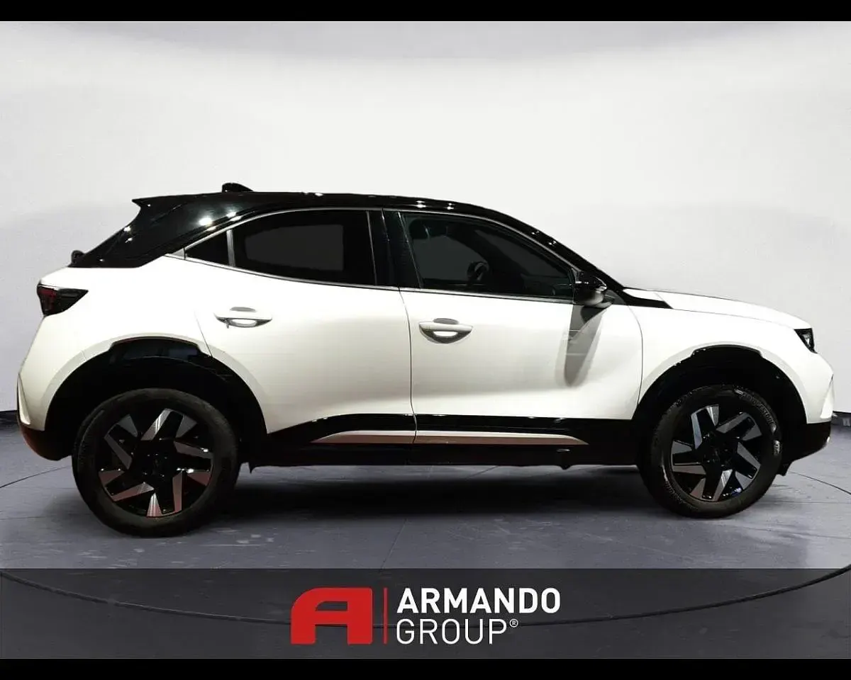 Usata Opel Mokka 131 CV (96 kW) 2025 Bianco SUV