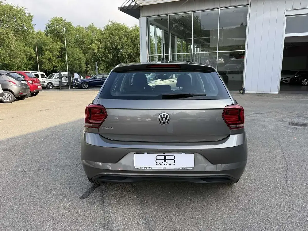 Usata VW Polo Highline 95 CV (69 kW) 2020 Grigio Utilitaria