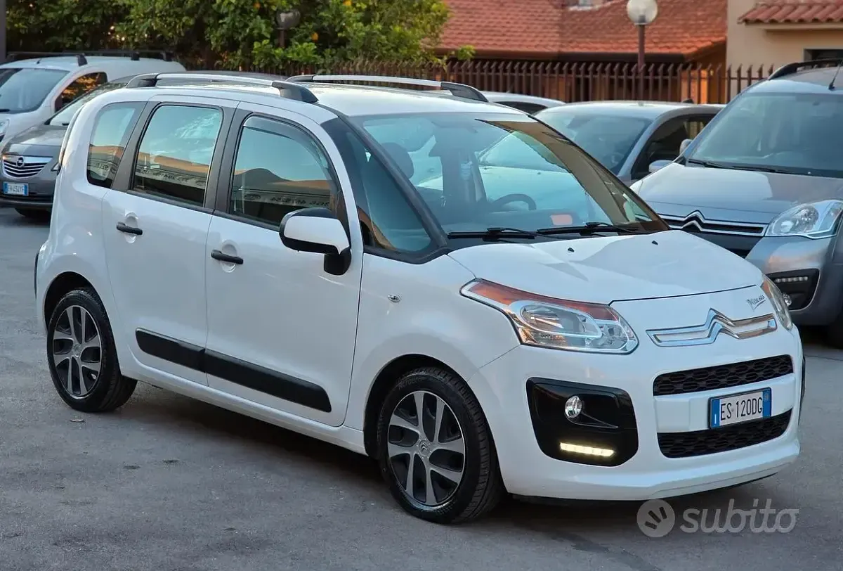 Usata Citroën C3 Picasso Attraction 92 CV (67 kW) 2013 Bianco Monovolume