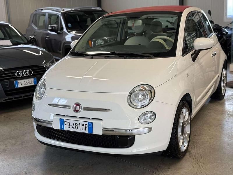 Bianco Usata 2015 Fiat 500C Lounge Cabrio | 9900 € (Buon prezzo) - Immagine 1/4
