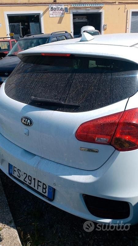 Usata Kia Ceed 110 CV (80 kW) 2018 Bianco Utilitaria