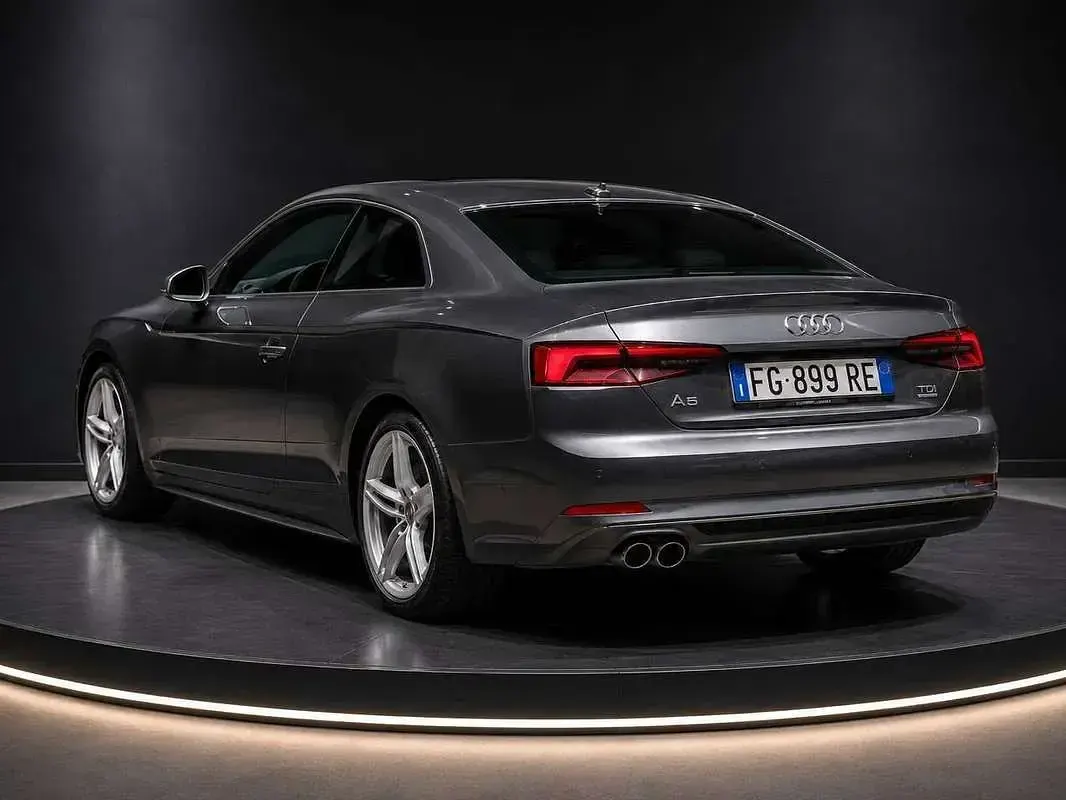 Usata Audi A5 Ambiente 190 CV (139 kW) 2016 Grigio Coupé