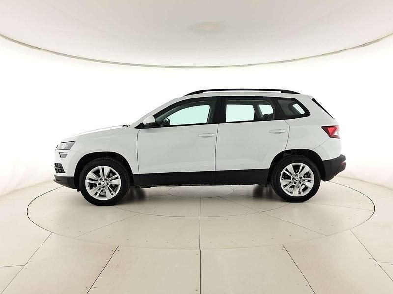 Usata Skoda Karoq Executive 110 CV (80 kW) 2022 Bianco luna metallizzato SUV