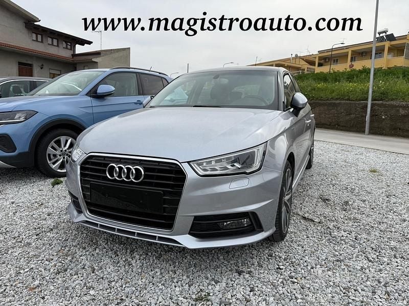 Usata Audi A1 Sportback S-Line 90 CV (66 kW) 2018 Grigio Utilitaria