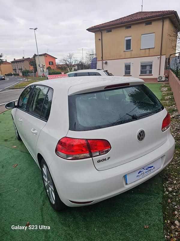 Usata VW Golf VI United 80 CV (58 kW) 2011 Bianco Utilitaria