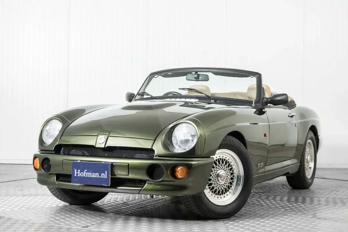 Usata MG RV8 192 CV (141 kW) 1991 Verde Cabrio