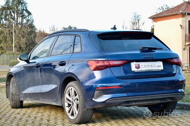 Usata Audi A3 Advanced Plus 116 CV (85 kW) 2022 Blu Berlina