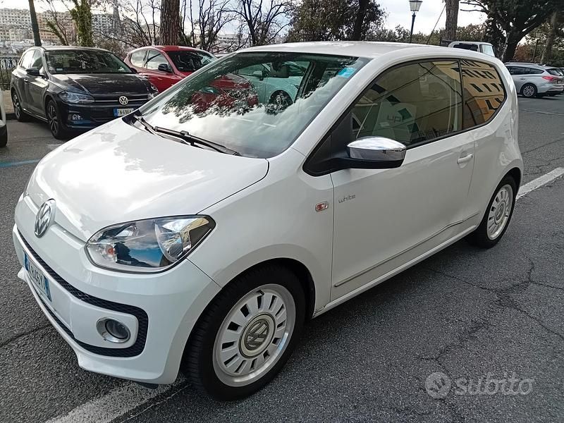 Usata VW up! 75 CV (55 kW) 2012 Bianco Utilitaria