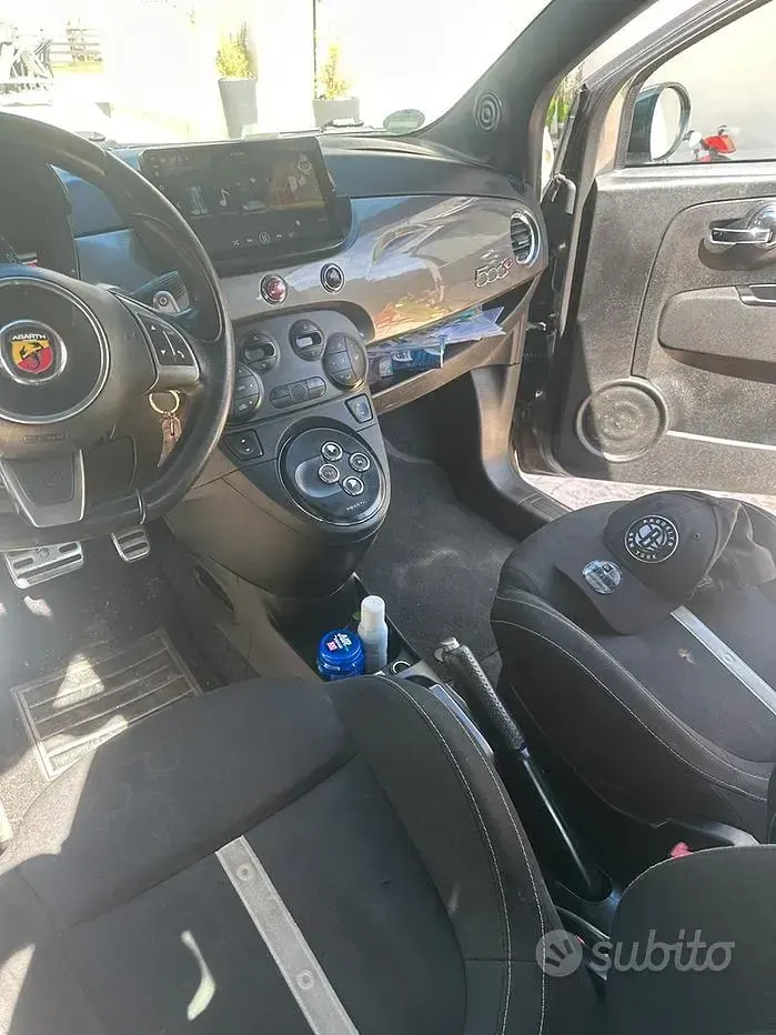 Usata Abarth 500C 140 CV (102 kW) 2010 Grigio Cabrio