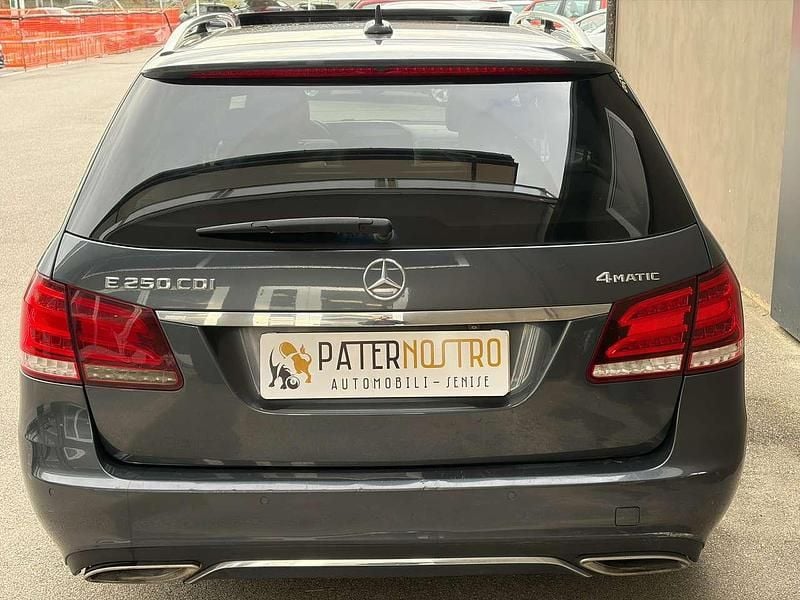 Usata Mercedes E250 Premium 204 CV (150 kW) 2014 Grigio Station wagon
