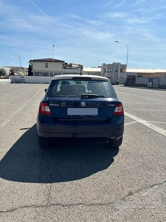 Usata Skoda Fabia 75 CV (55 kW) 2018 Blu Berlina