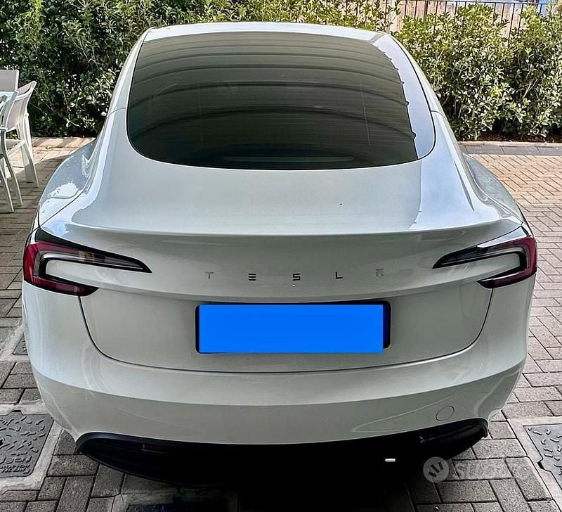 Usata Tesla Model 3 Long Range RWD 235 kW (320 CV) 2025 Berlina
