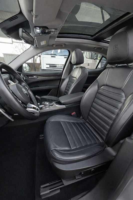 Usata Alfa Romeo Stelvio Ti 209 CV (153 kW) 2021 Bronzo SUV