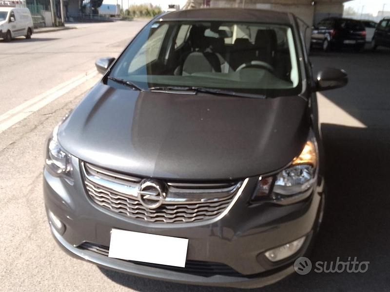 Usata Opel Karl Innovation 75 CV (55 kW) 2017 Grigio Utilitaria