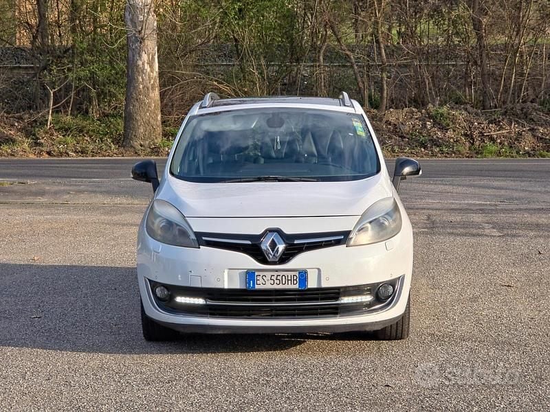 Usata Renault Scénic III 110 CV (80 kW) 2013 Bianco Monovolume