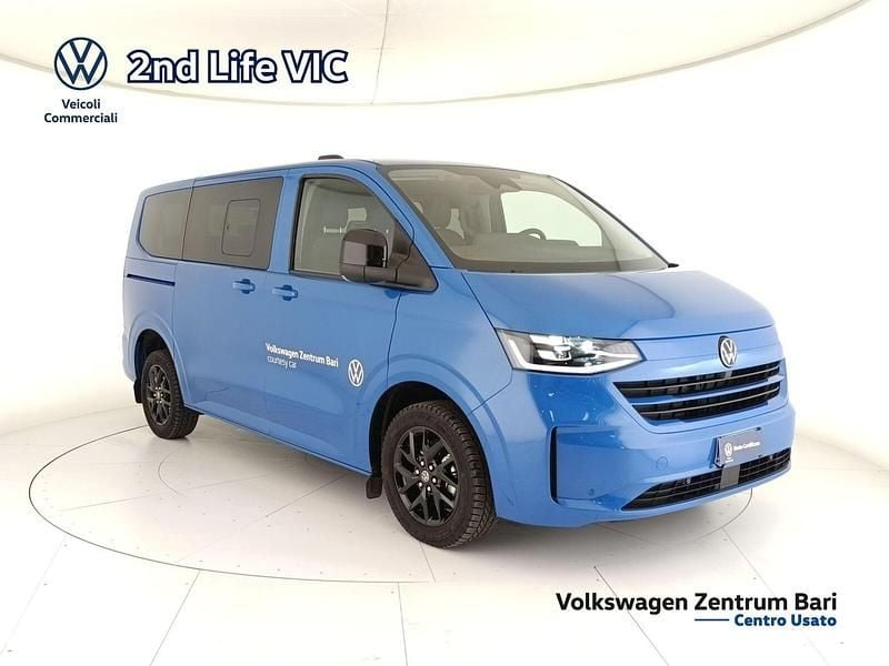 Usata VW Caravelle Life 150 CV (110 kW) 2025 Blu Monovolume