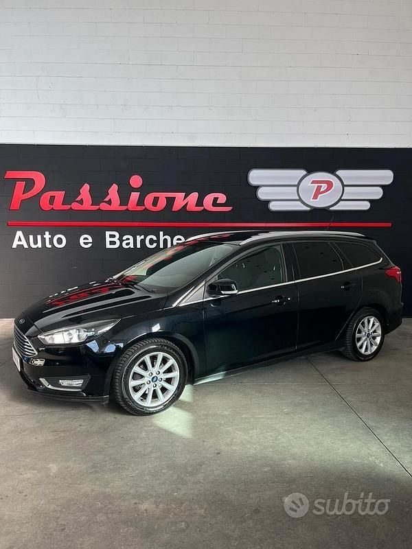 Usata Ford Focus Titanium 120 CV (88 kW) 2018 Nero Station wagon