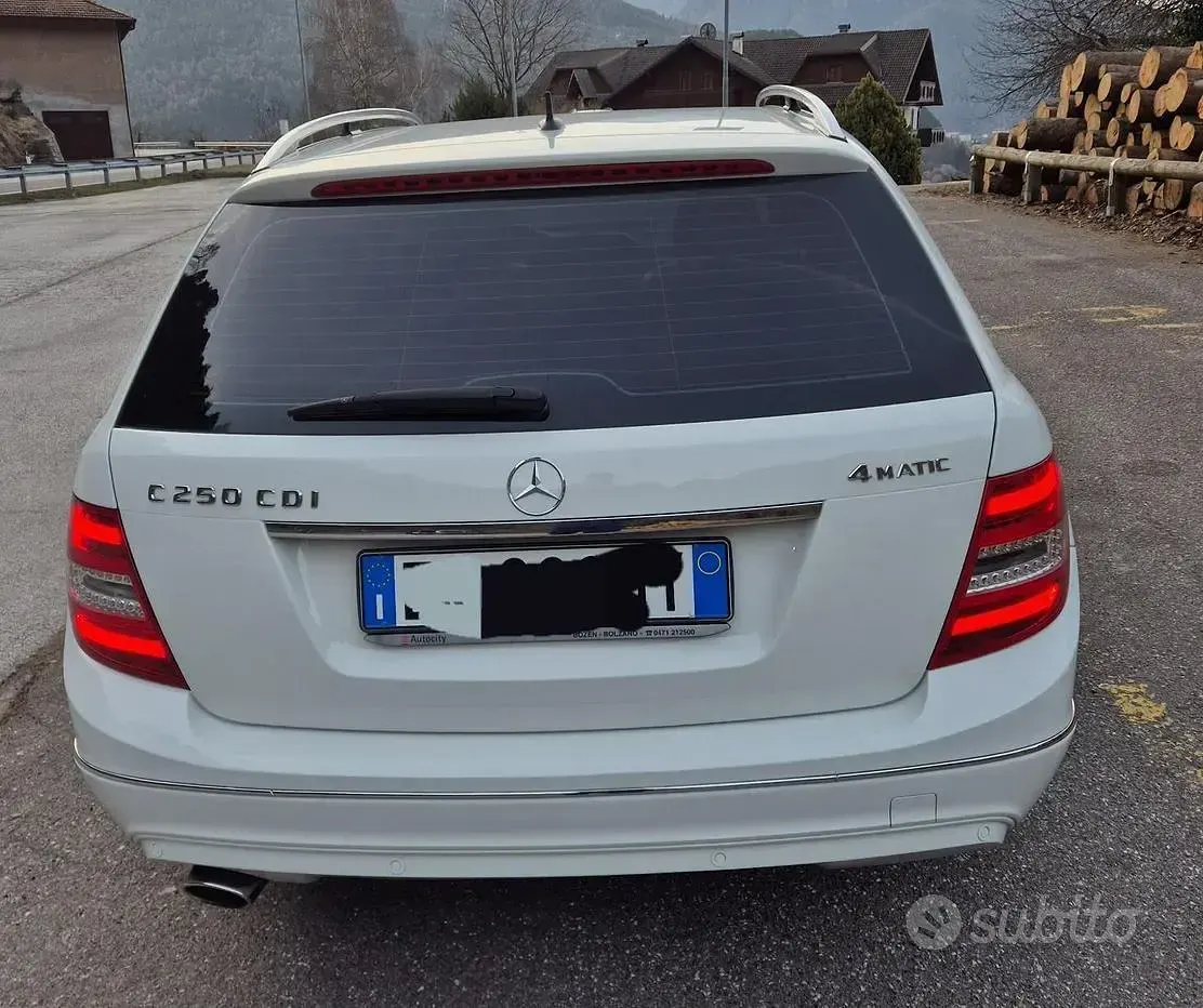 Usata Mercedes C250 204 CV (150 kW) 2011 Bianco Station wagon