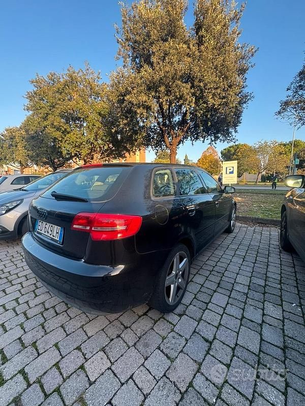 Usata Audi A3 Ambiente 102 CV (75 kW) 2011 Nero Berlina