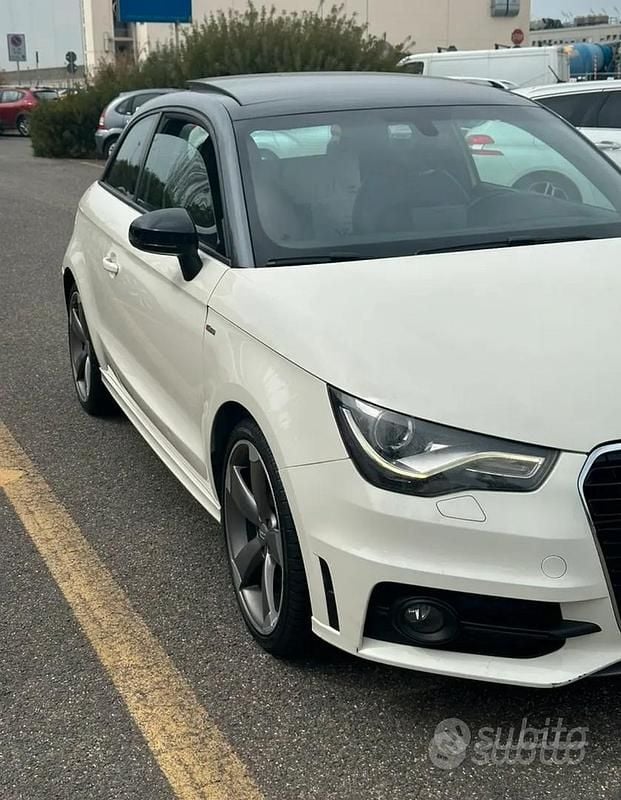 Usata Audi A1 Ambition 185 CV (136 kW) 2011 Bianco Utilitaria